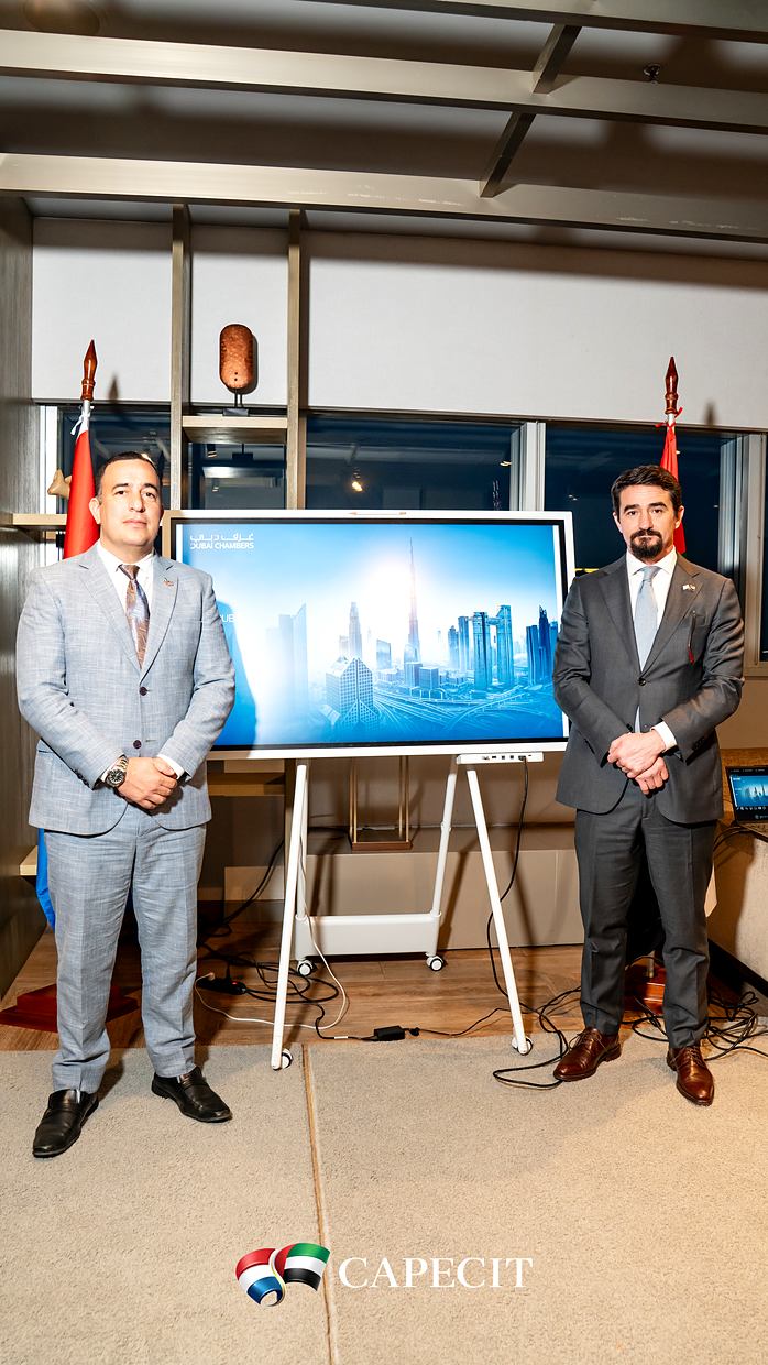 Presentación del eje Paraguay–Emiratos ante los empresarios asistentes